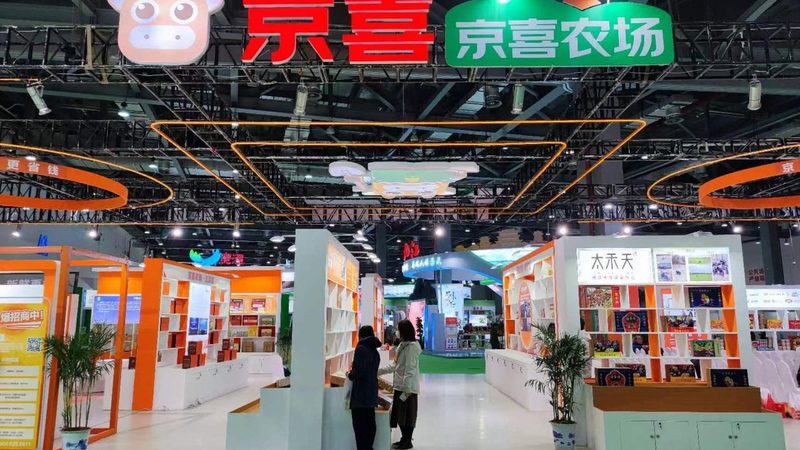 灯箱制作验收：尺寸标准与关键要素解析